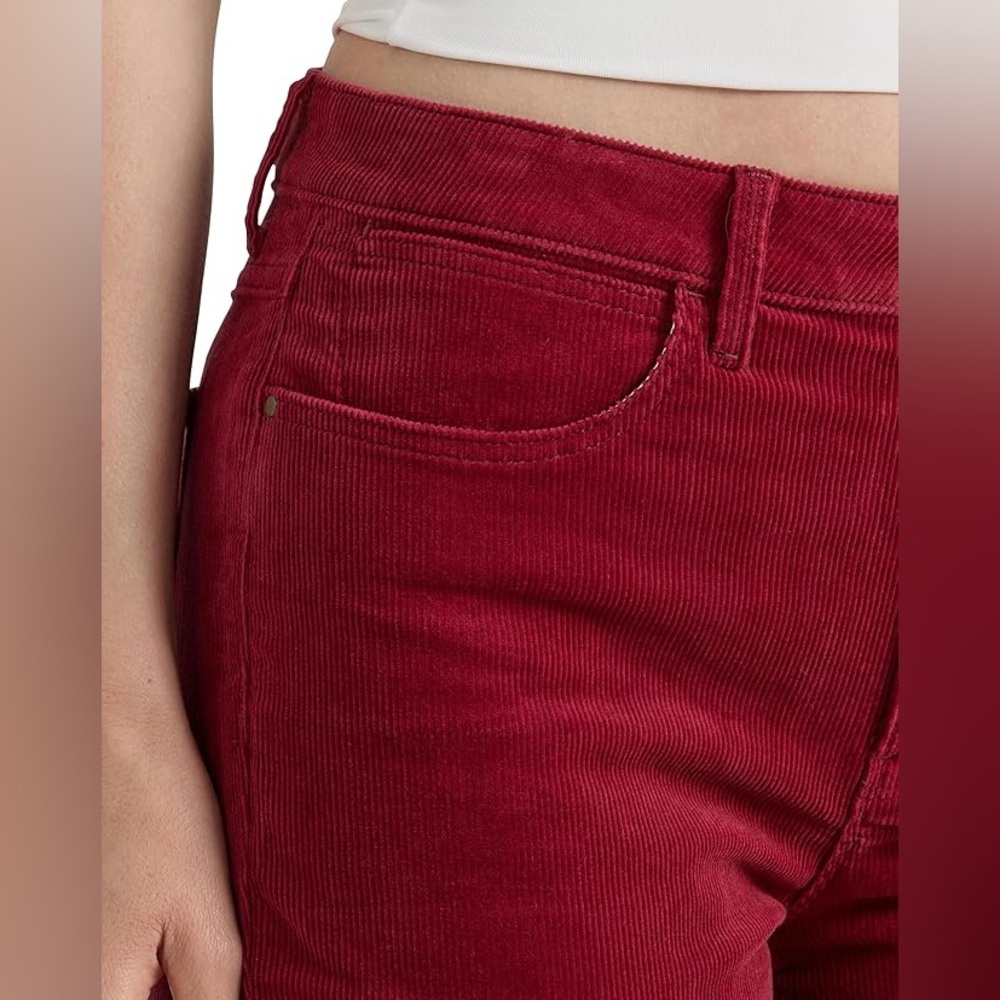 NWT Wrangler Women's High Rise Bold Boot Jean 6/28 In Color Carmine - Picture 6 of 12